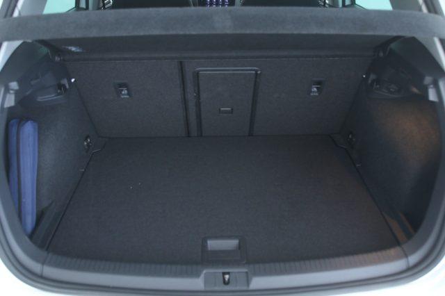 VOLKSWAGEN Golf 2.0 TDI DSG 5p. 4MOTION Highline BMT Fari Full LED