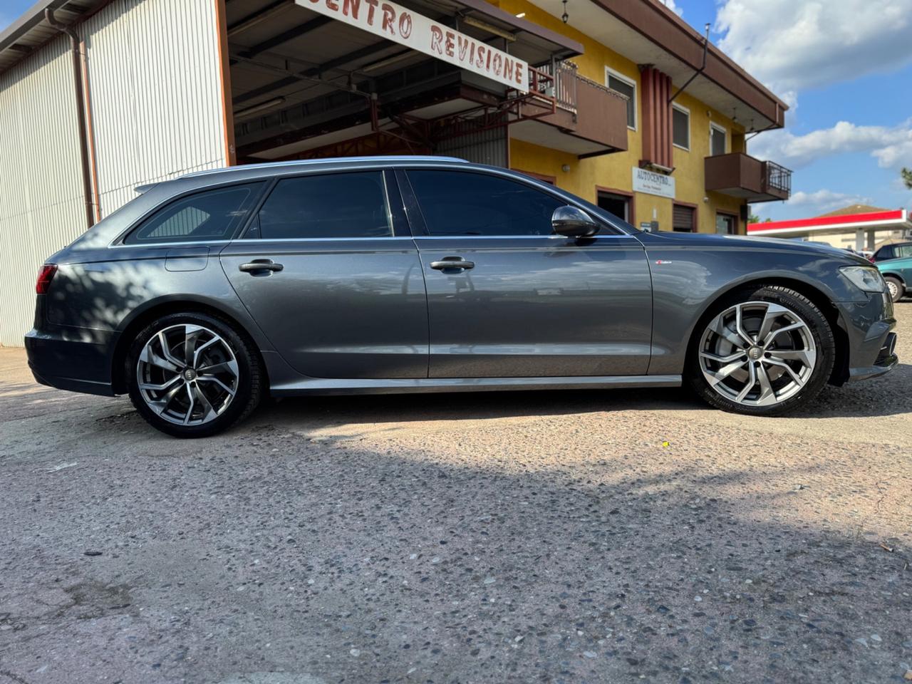 Audi A6 Avant 3.0 TDI 272 CV quattro S tronic Business Plus