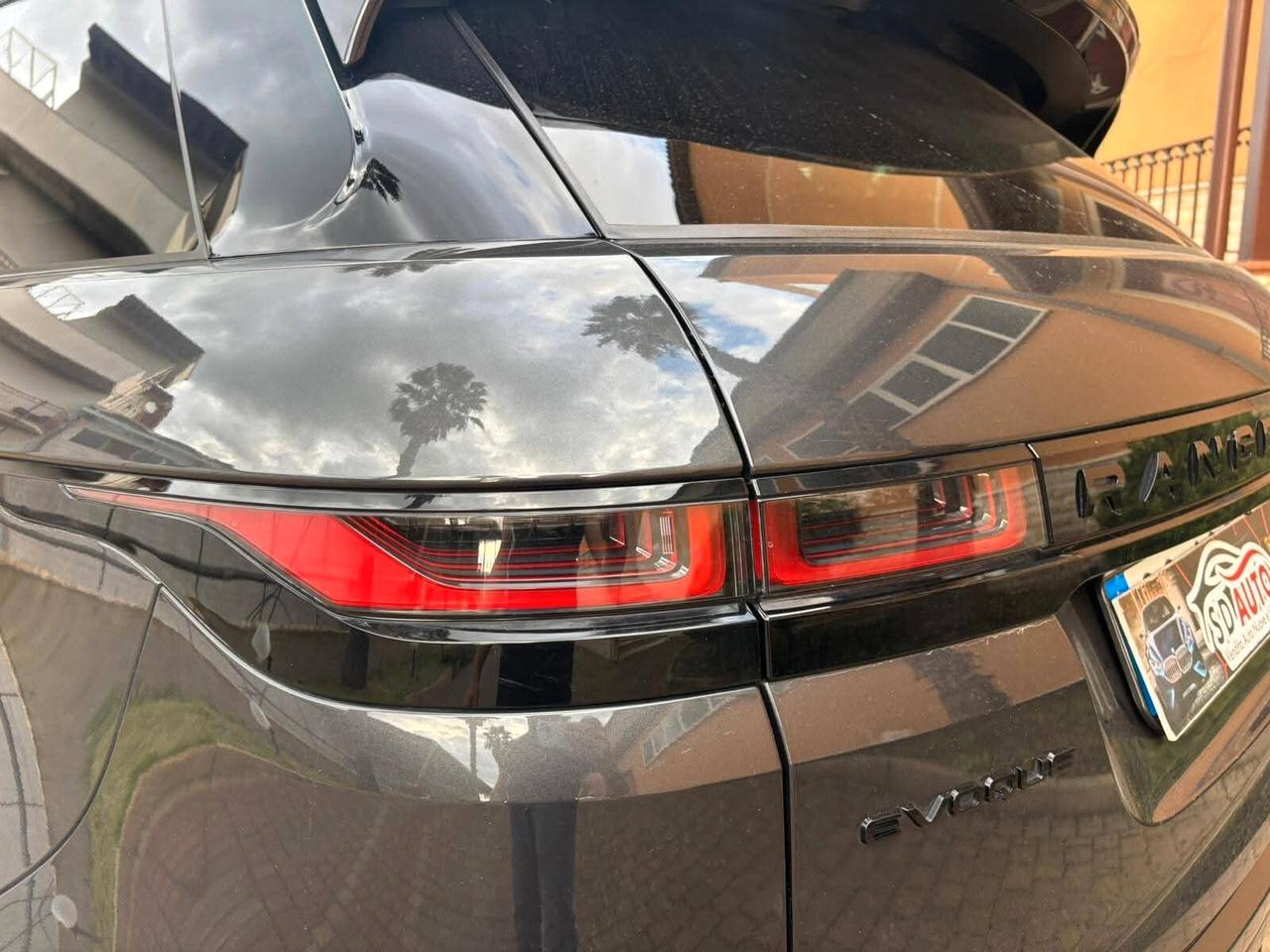 Land Rover Range Evoque 2.0D I4-L.Flw 150 CV R-Dynamic