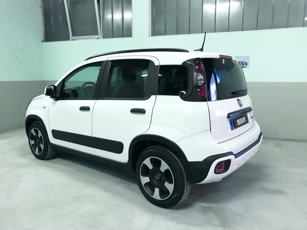 Fiat Panda Cross 1.0 FireFly S&S Hybrid