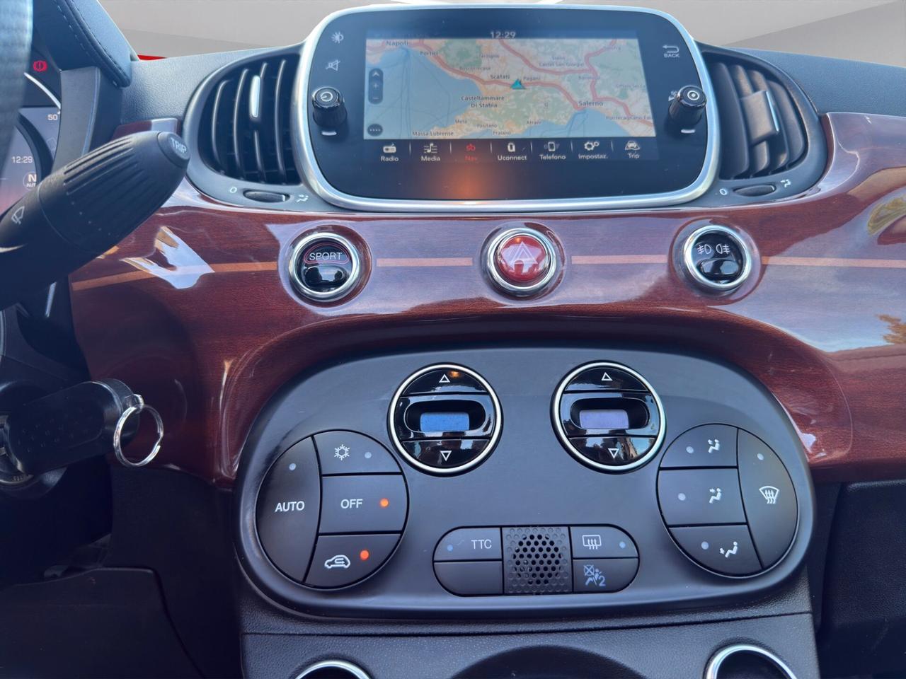 Abarth 695 Cabrio 1.4 Turbo Rivale