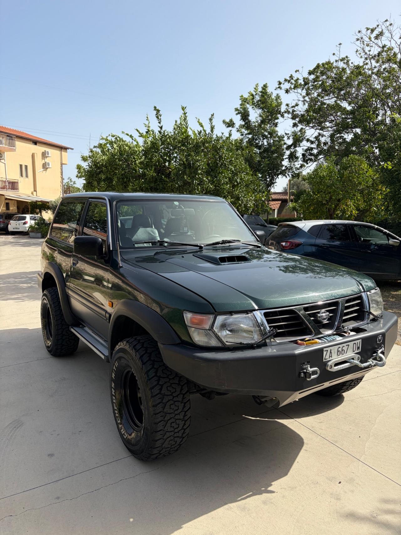Nissan Patrol GR 3.0 TD DA VETRINA ENTRA E LEGGI