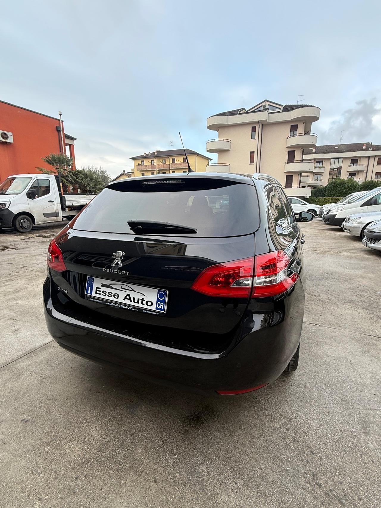 Peugeot 308 BlueHDi 130 S&S Allure