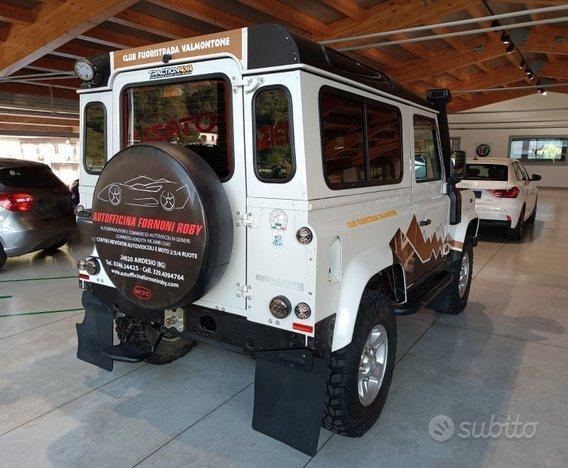 Land Rover Defender 90 2.4 123cv TD4