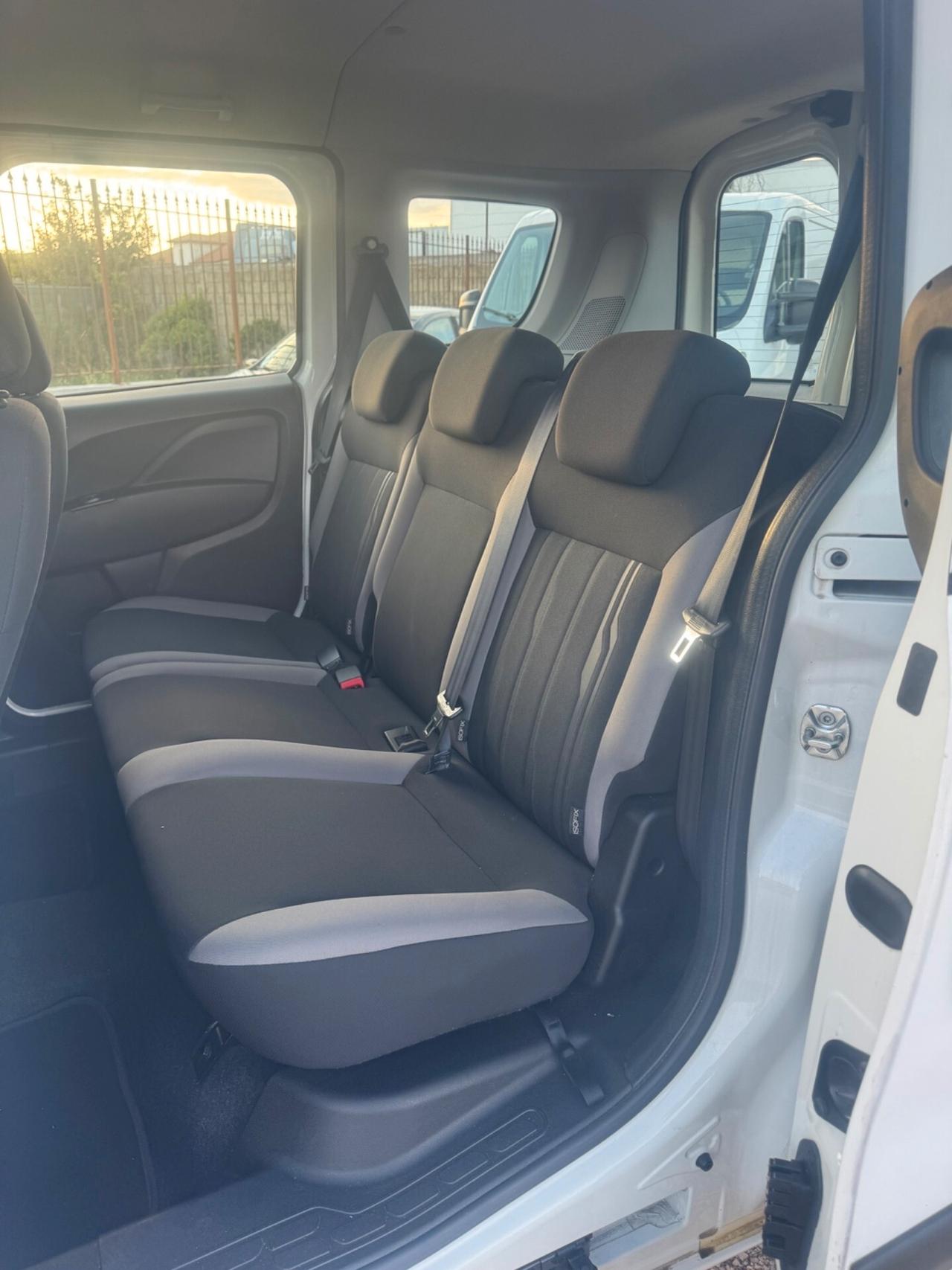 Fiat Doblo Doblò 1.6 MJT 120CV Lounge N1 5 POSTI