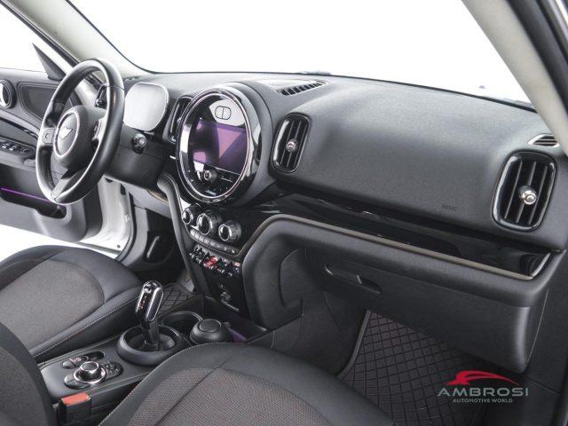 MINI Countryman Cooper 1.5 48V C Classic auto