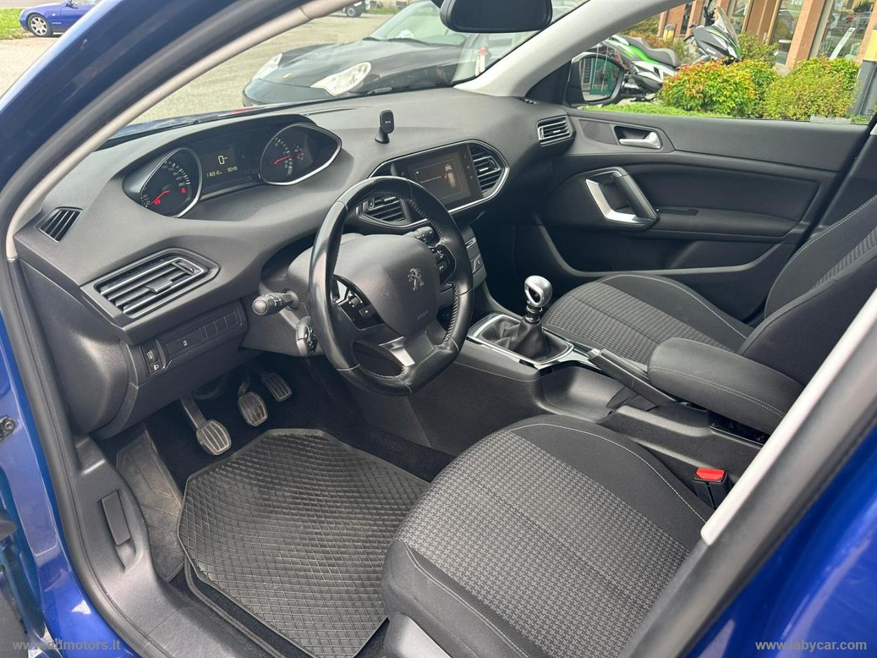 PEUGEOT 308 BlueHDi 120 S&S Allure *PROMO*