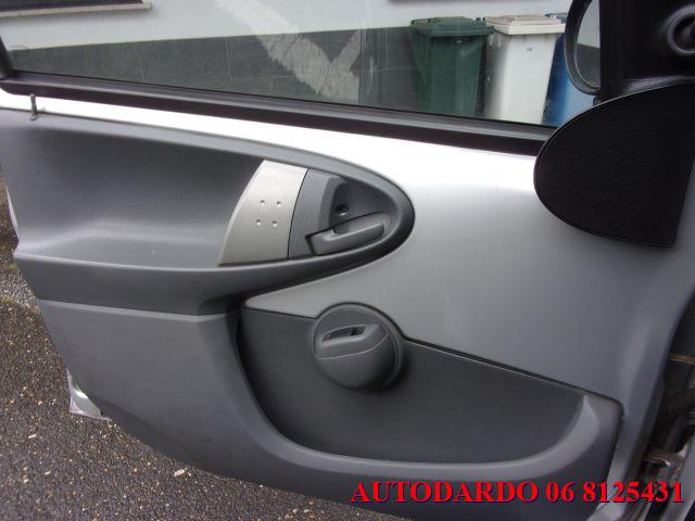 PEUGEOT 107 1.0 68CV 5p. Desir