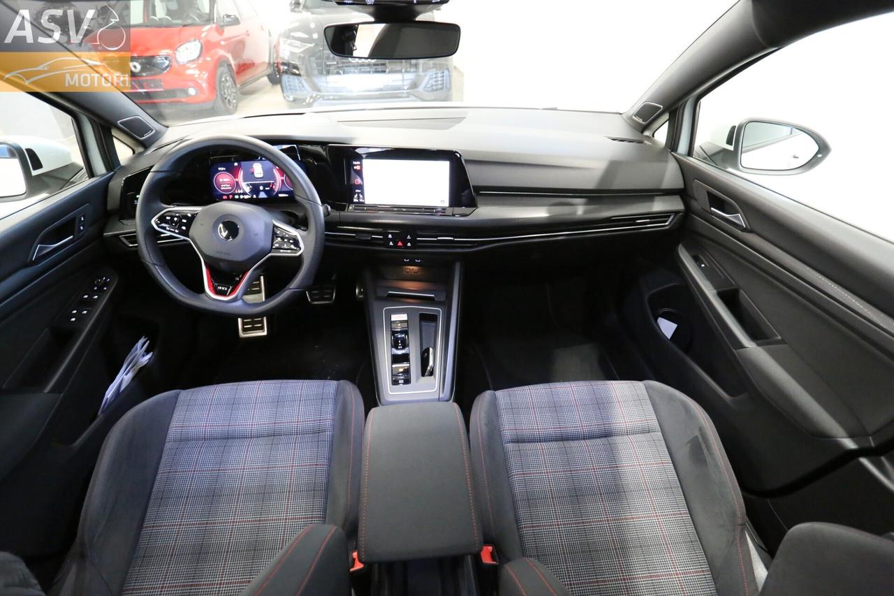 Volkswagen Golf GTI 2.0 TSI DSG