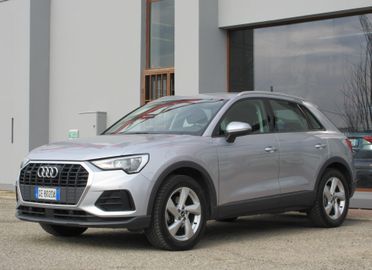 Audi Q3 35 2.0 tdi Business quattro s-tronic