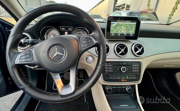 MERCEDES-BENZ GLA 200 d Automatic Enduro Activit