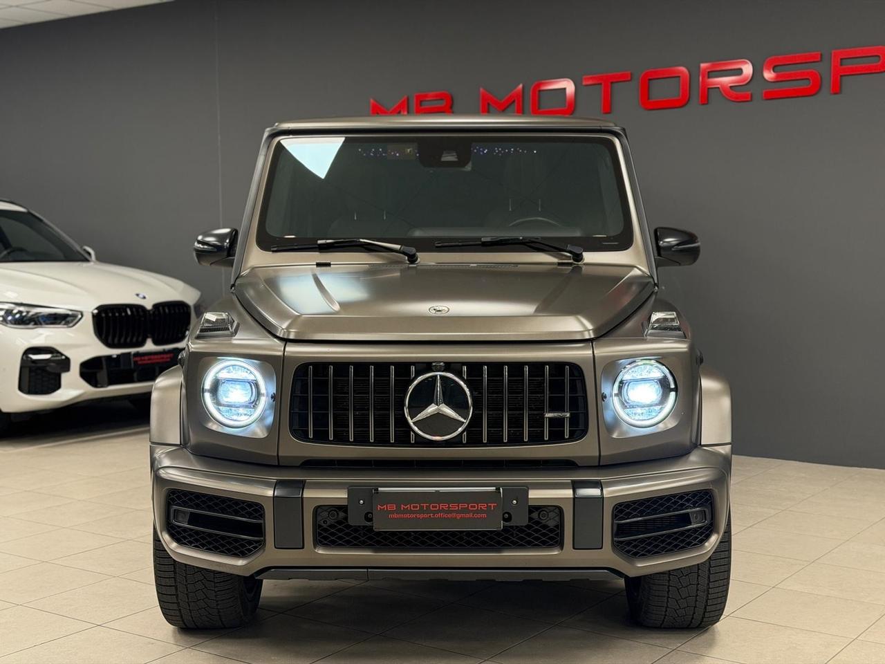 Mercedes-benz G 63 AMG MAGNO AKRAPOVIC FULL