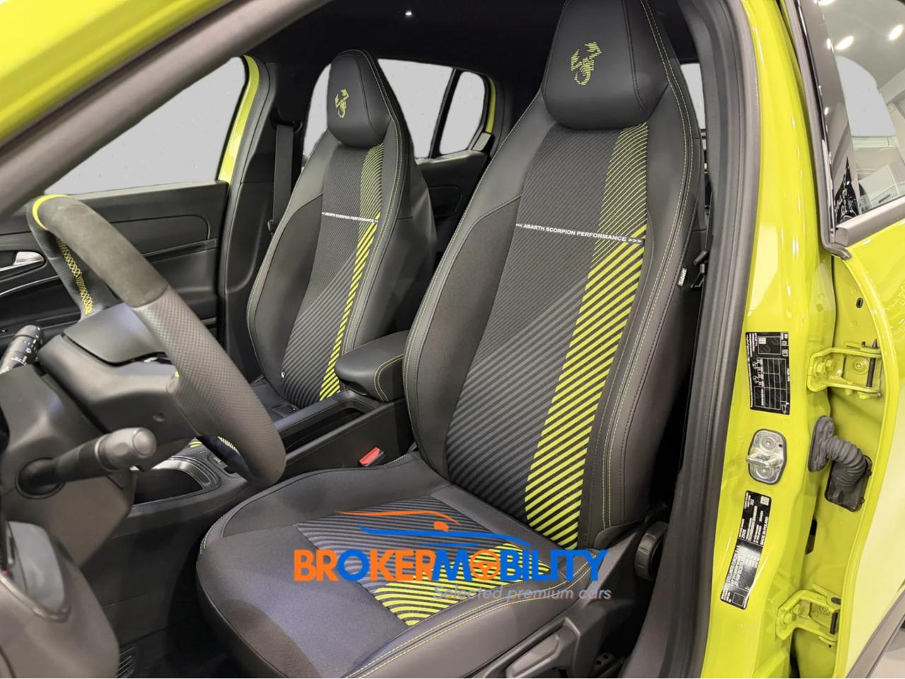 Abarth 600e 54kWh Turismo 240cv