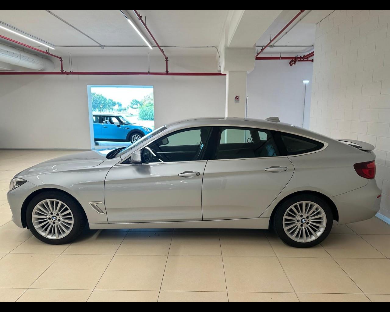 BMW Serie 3 G.T. (F34) - 318d Gran Turismo Luxury