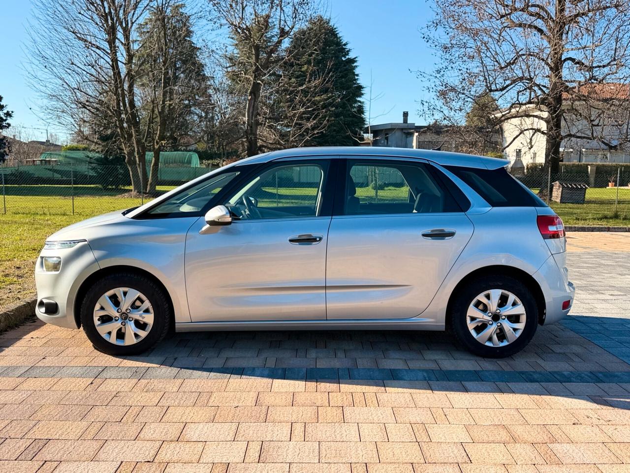 Citroen C4 Picasso 1.6 automatic euro 5b 115 neopatentati