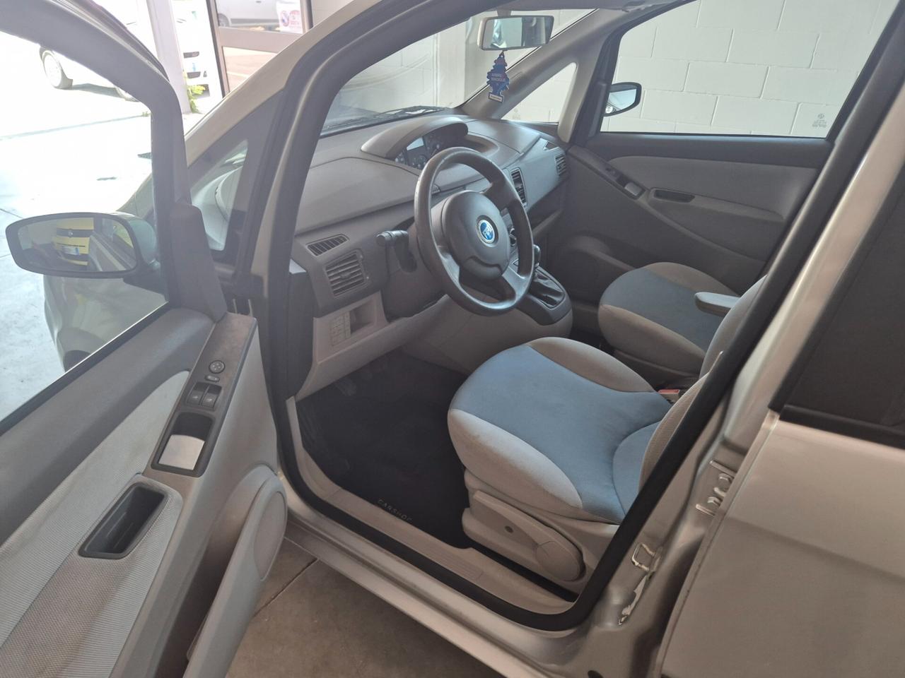 Fiat Idea 1.4 16V Active