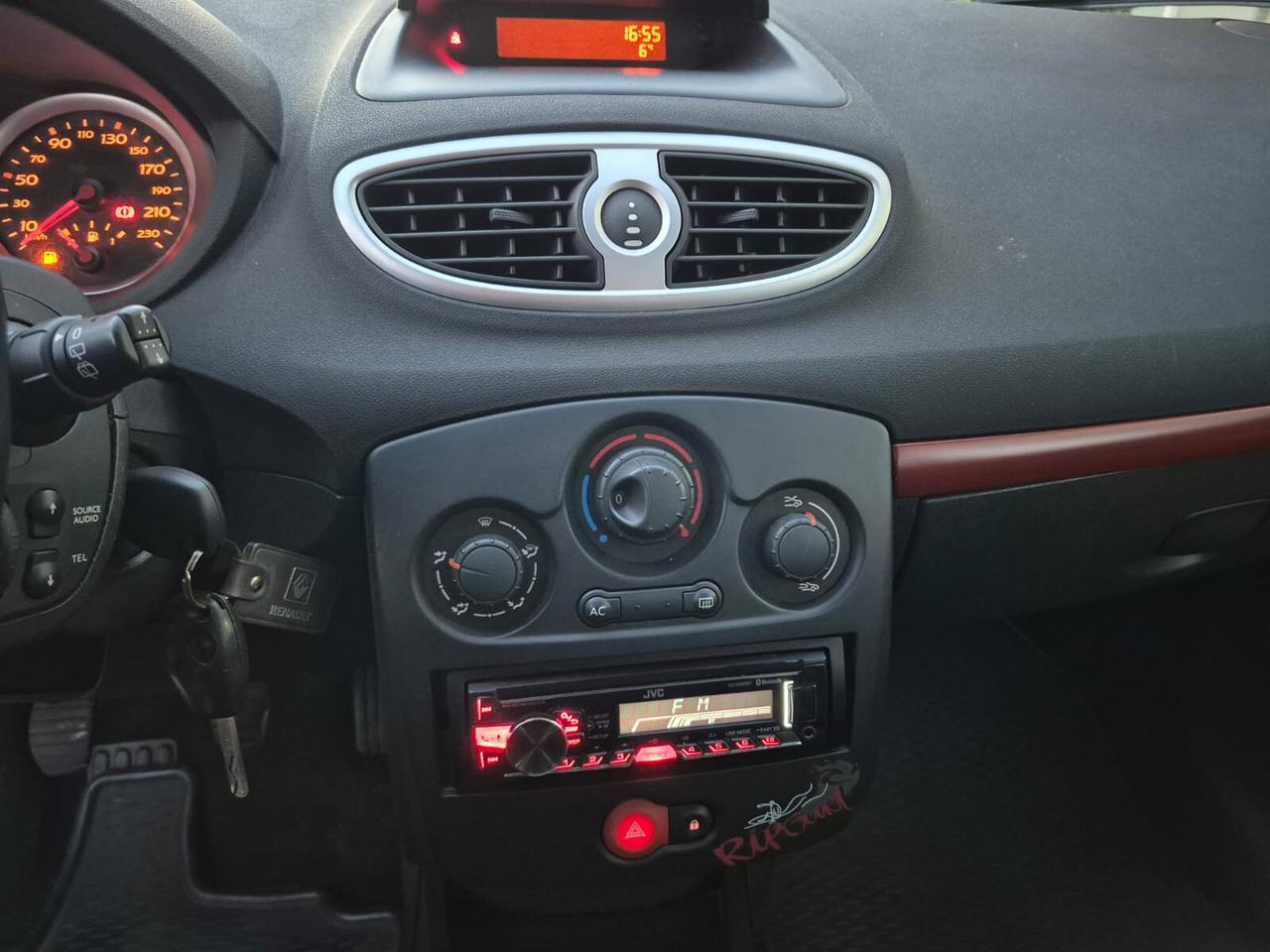 Renault Clio 1.2 5 porte Rip Curl
