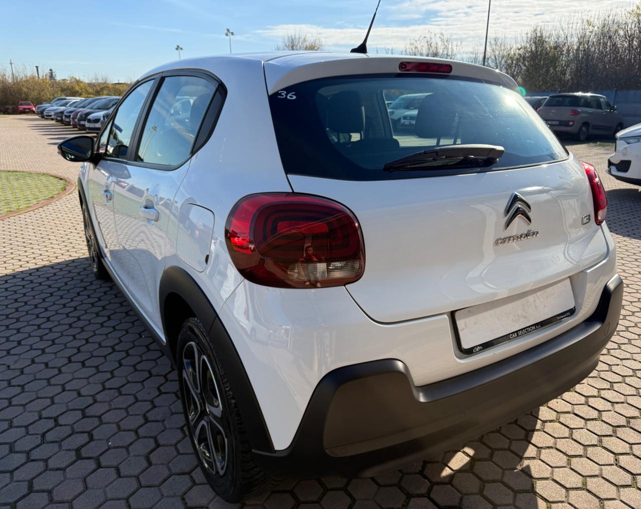 Citroen C3 PureTech 82 Shine OK NEOPATENTATI
