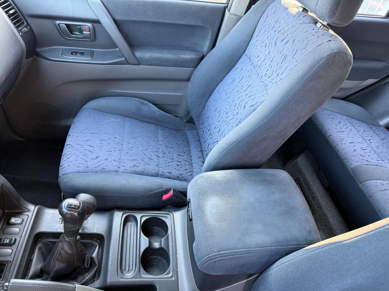 Mitsubishi Pajero 2.5 TDI 5p. GLS1