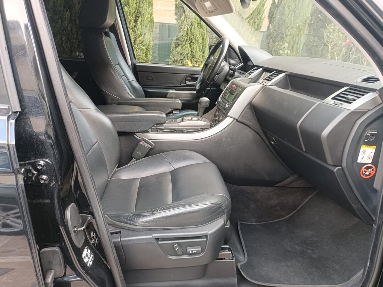 Land Rover Range Rover Sport 2.7 TDV6 HSE - 2011