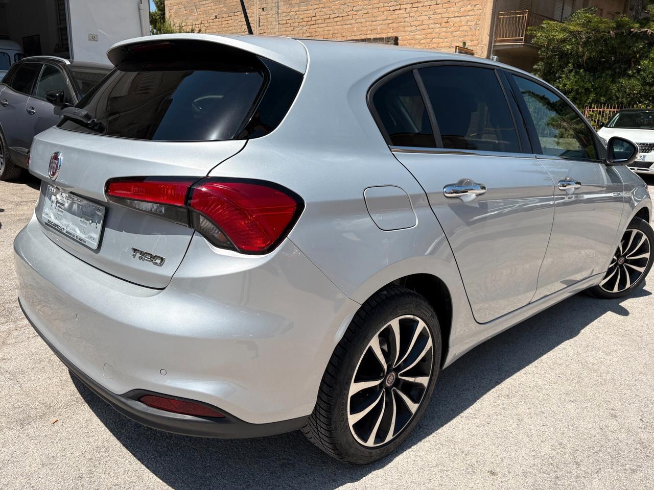 Fiat Tipo 1.6 Mjt S&S 5 porte Lounge