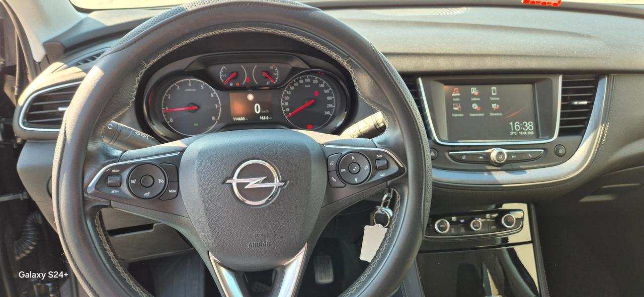Opel Grandland X 1.2 Turbo 130 CV Advance NEOPATENTATI