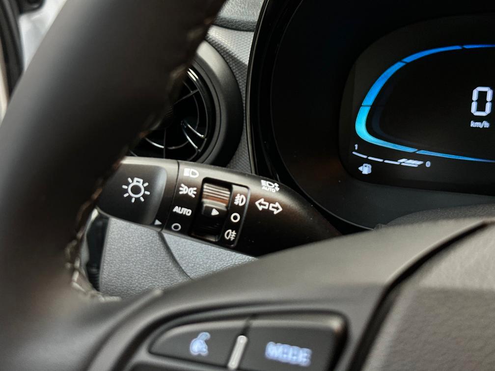 HYUNDAI i10 1.0 MPI Connectline KM ZERO