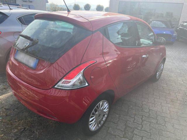 LANCIA Ypsilon 1.2 69 CV 5 porte Silver