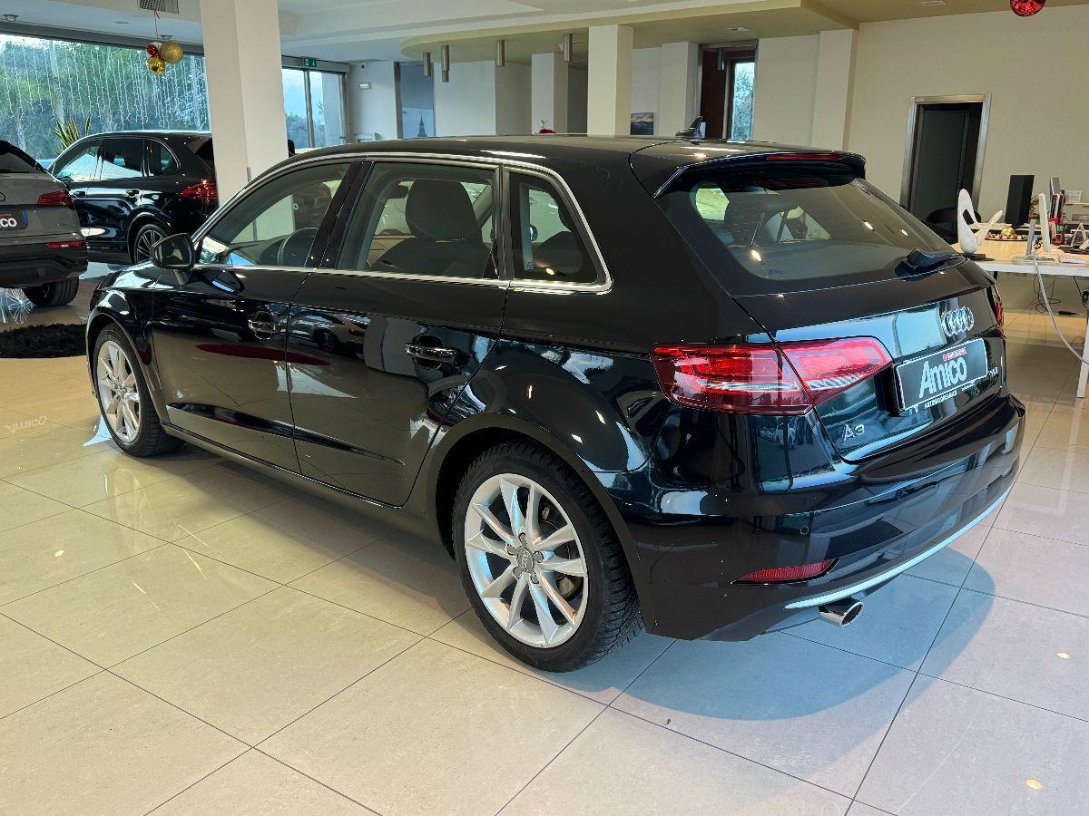 AUDI A3 SPB 1.6 TDI S tronic Sport Navi/Xeno/Led