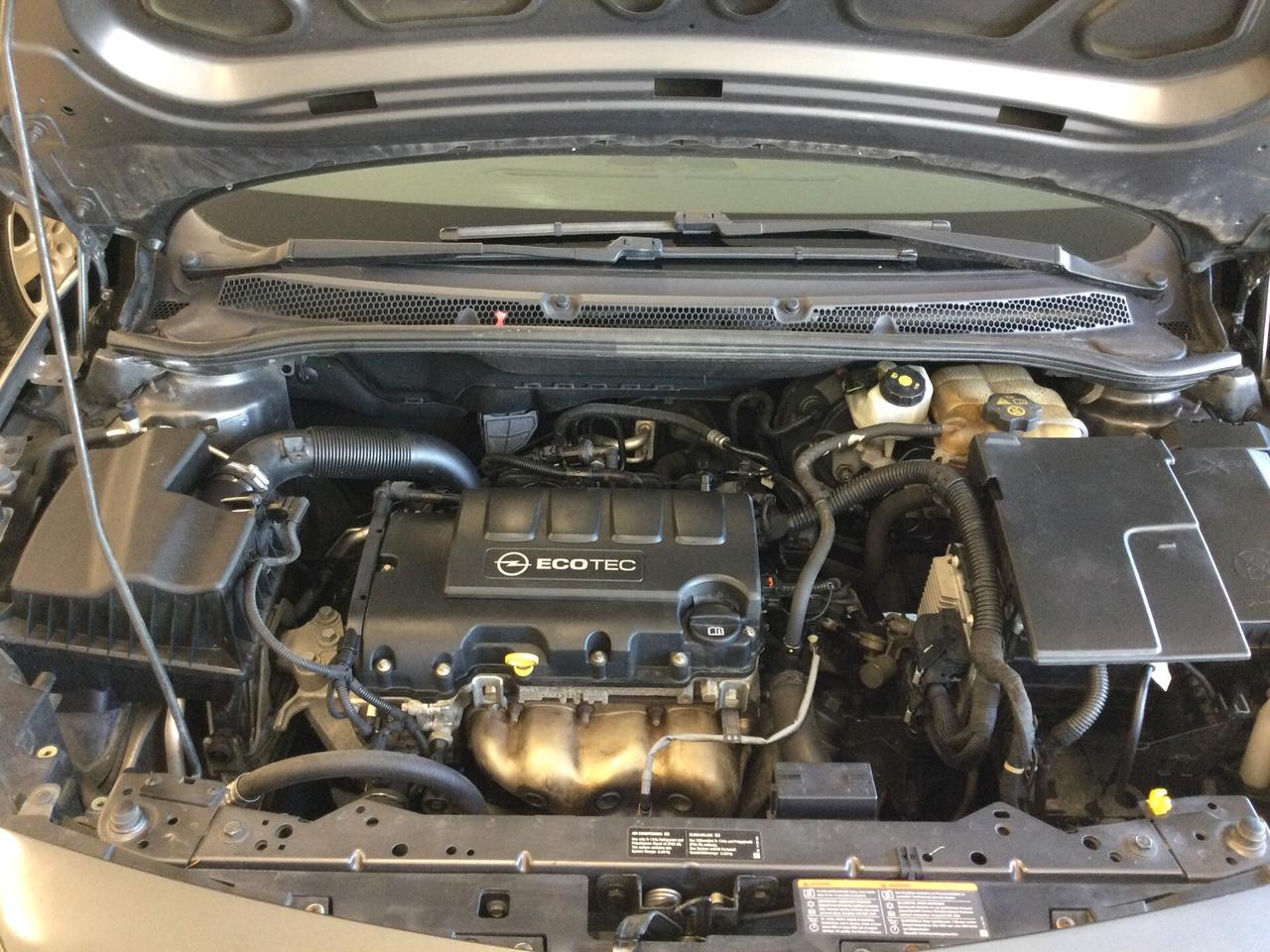 Opel Astra 1.4 100CV 5 porte Cosmo