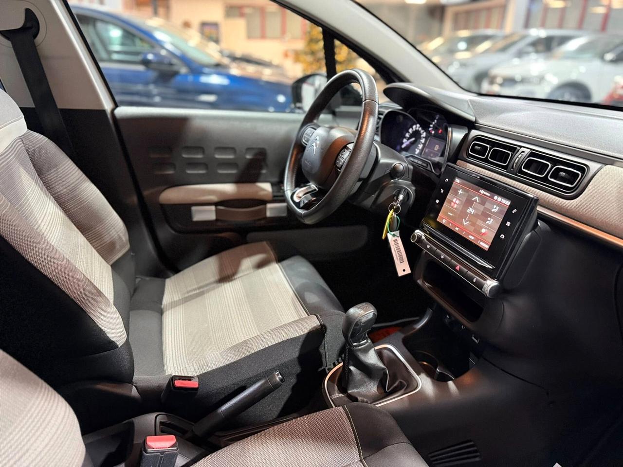 Citroen C3 PureTech Benzina 82cv Shine 2016