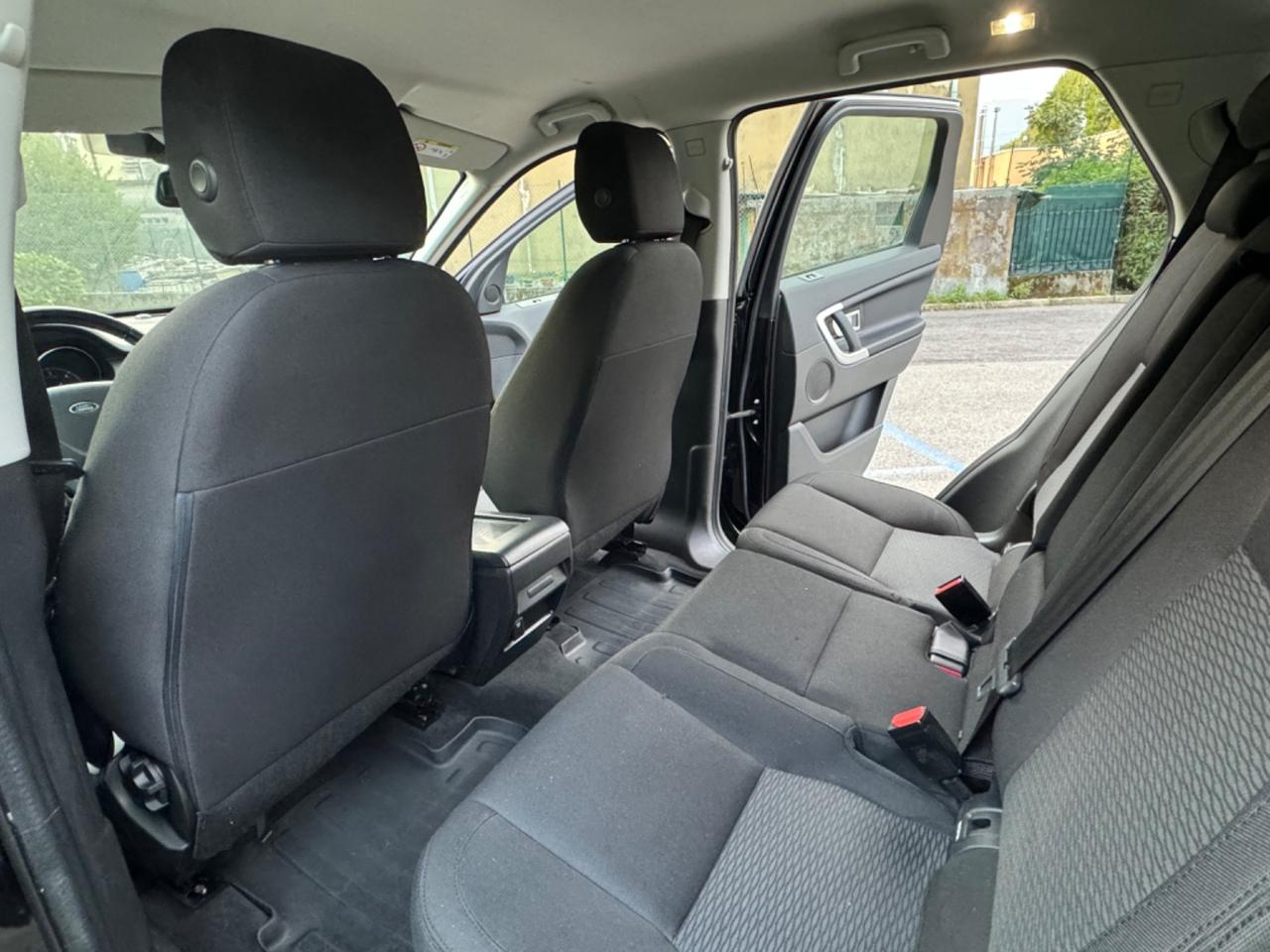 Land Rover Discovery 2.0 TD4