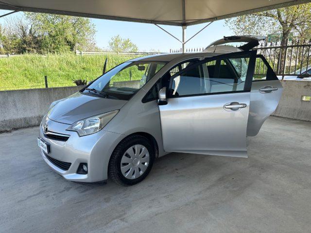 TOYOTA Verso-S 1.3 CVT Style AUTOMATICA NAVIGATORE E RETROCAMERA