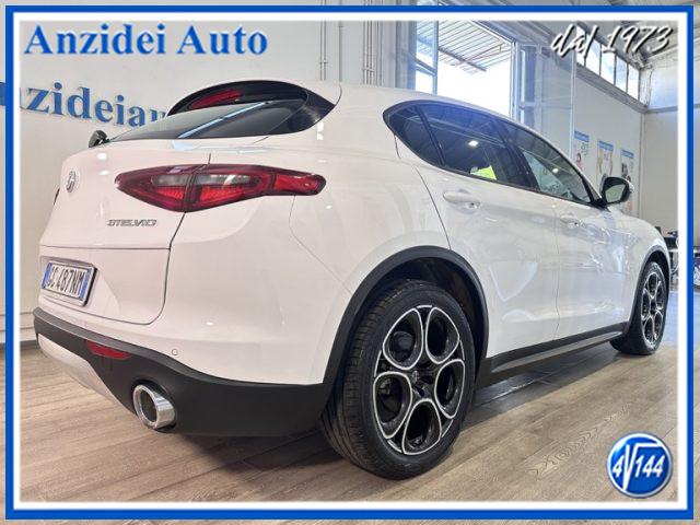 ALFA ROMEO Stelvio 2.2 Turbodiesel 160 CV AT8 RWD Business
