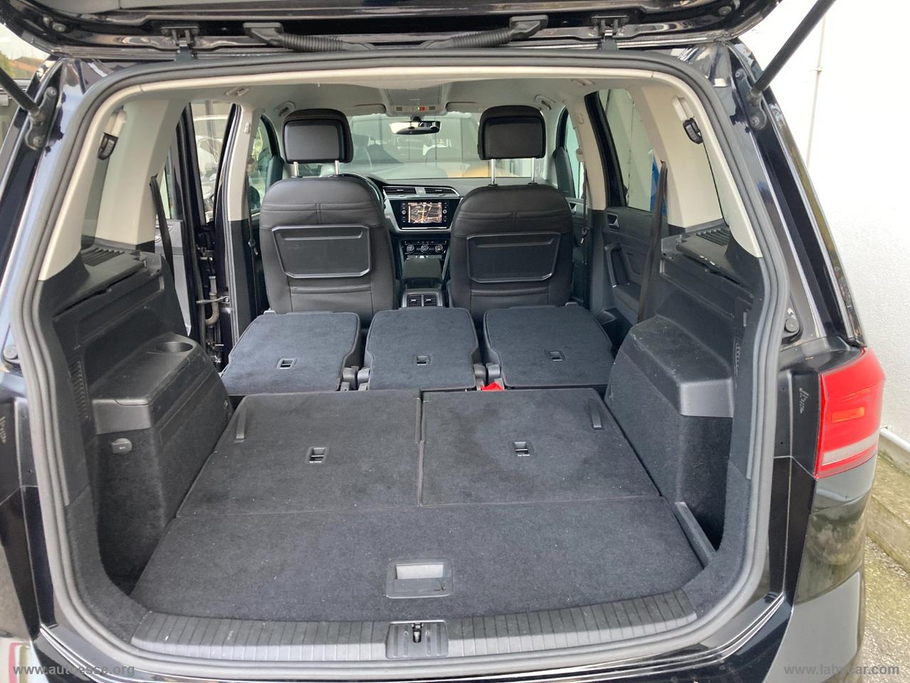 VOLKSWAGEN Touran 2.0 TDI 150 CV DSG Business BMT
