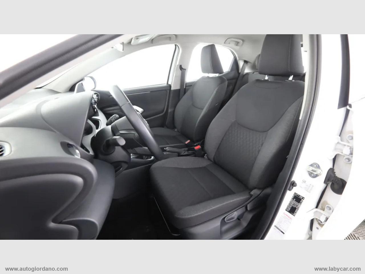 TOYOTA Yaris 1.0 5p. Active