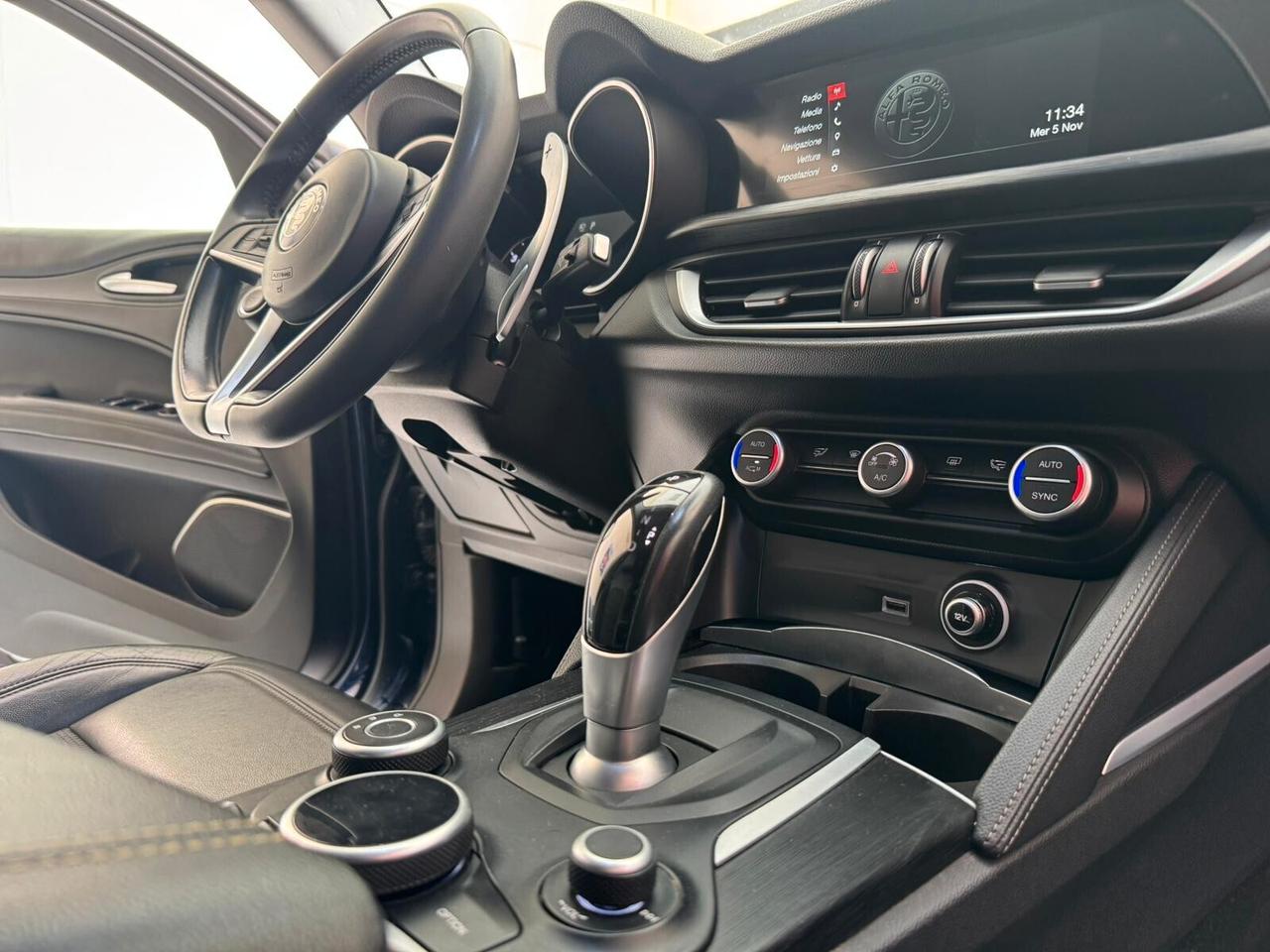 Alfa Romeo Stelvio 2.2 Turbodiesel 210 CV AT8 Q4 Executive