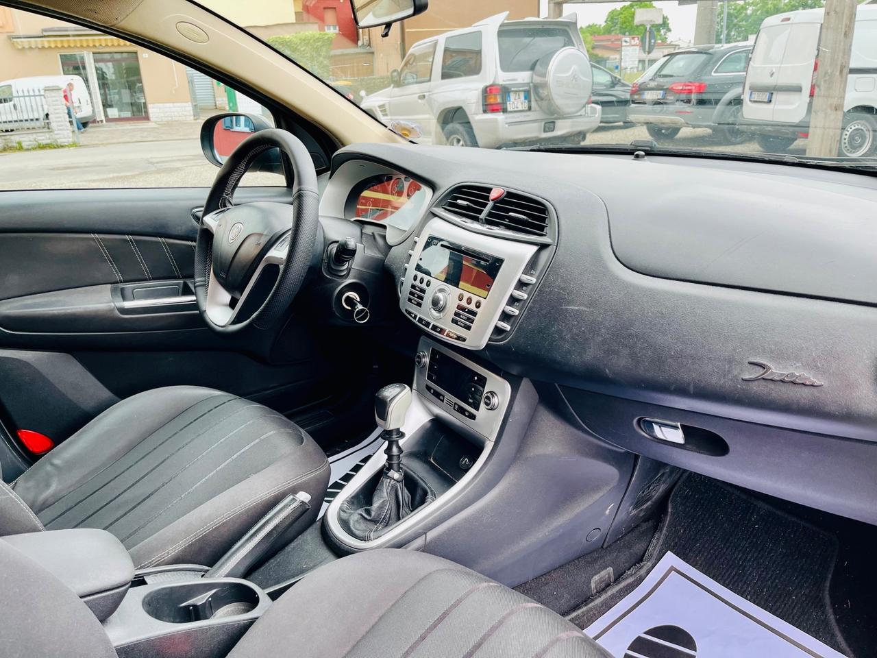 Lancia Delta 1.6 MJT DPF Platino