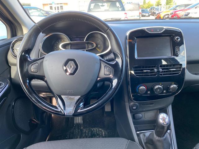 RENAULT Clio 1.2 75CV 5 porte Live
