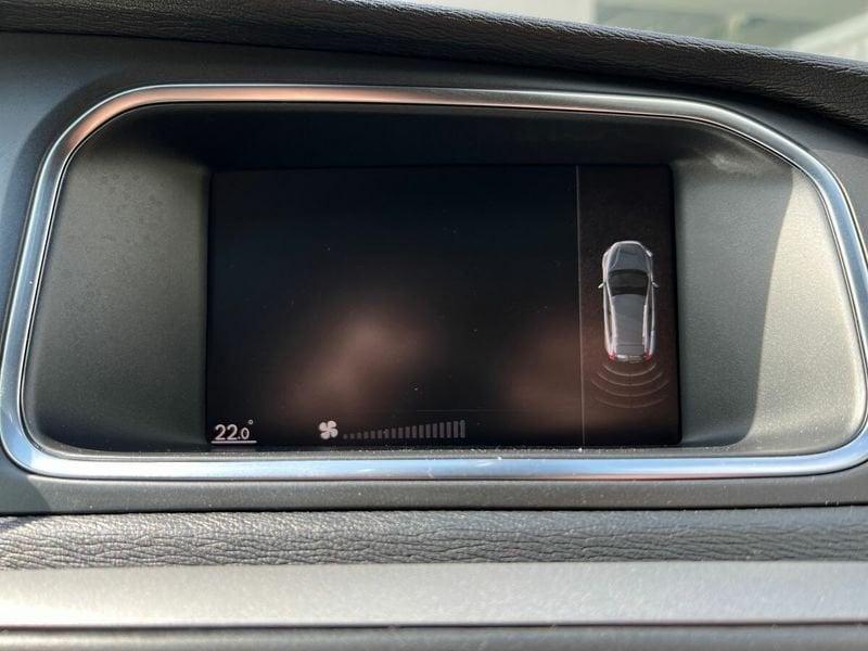 Volvo V40 Cross Country D2 Geartronic Cross Country Business Plus