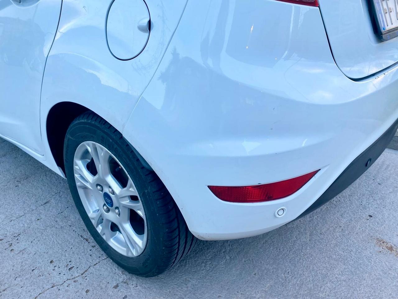 Ford Fiesta 1.2 82 CV 5 porte Titanium