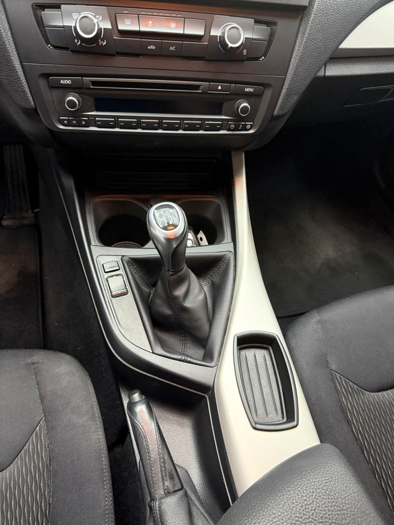 Bmw 114 114d 5p. Unique