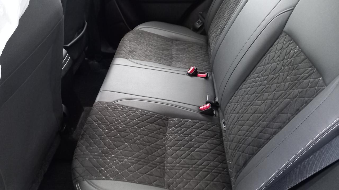 Suzuki Vitara 1.4 Hybrid Top