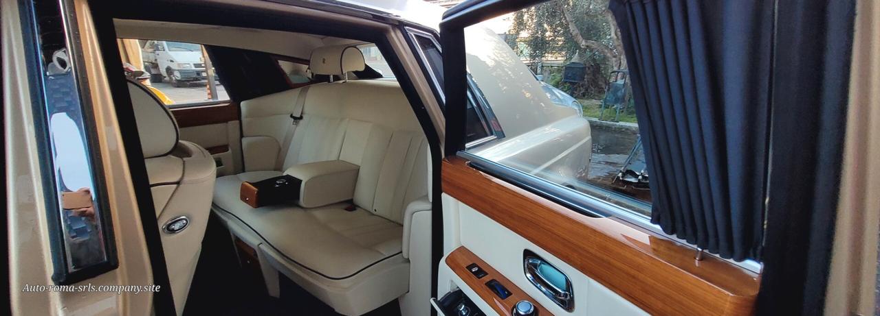 Rolls Royce Phantom 6.7 EWB