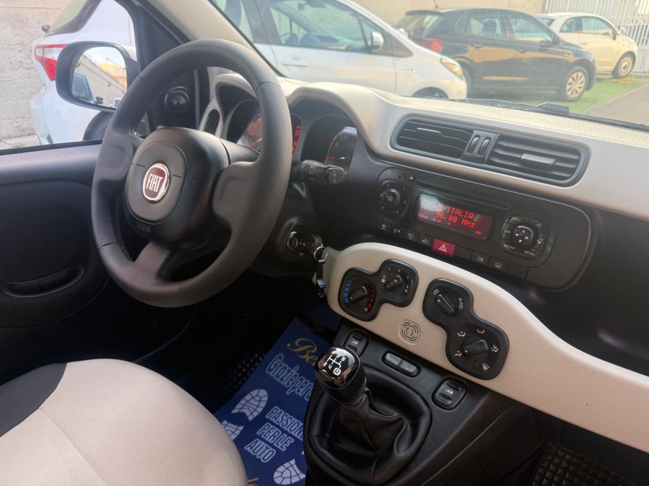 Fiat Panda 1.2benzina - 2015