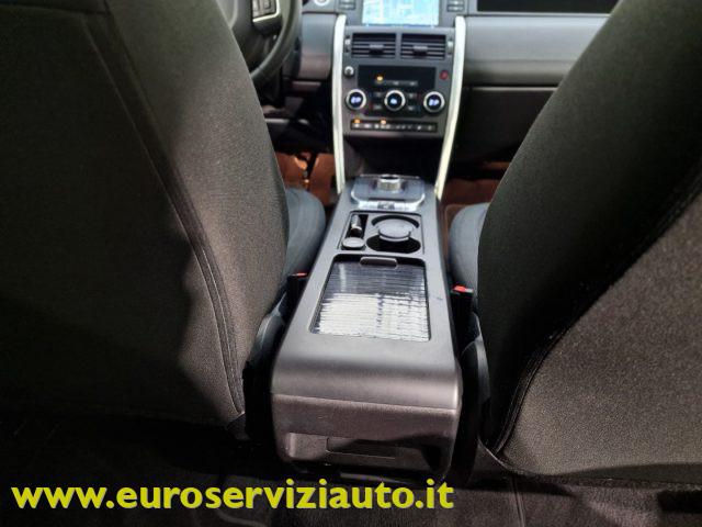 LAND ROVER Discovery Sport 2.0 TD4 180 CV HSE