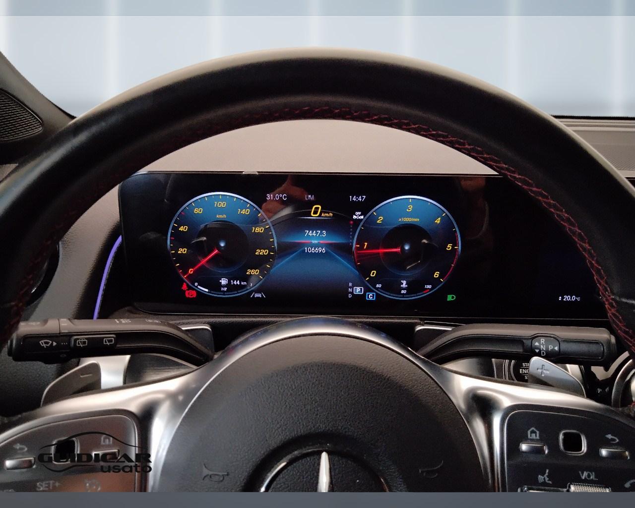 Mercedes-Benz GLB - X247 2019 - GLB 200 d Premium auto