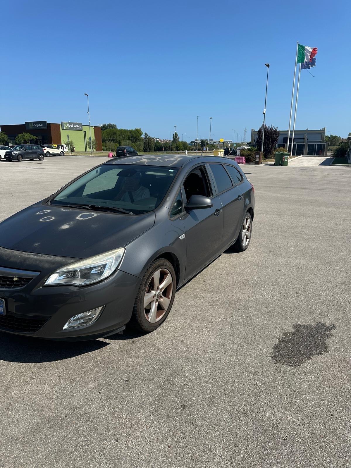 Opel Astra 1.4 Turbo 140CV Sports Tourer aut. Cosmo