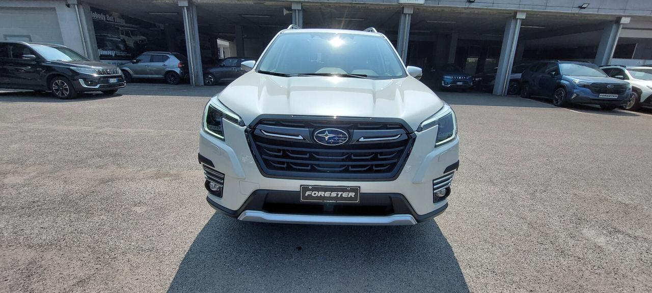 Subaru Forester 2.0 e-Boxer Lineartronic Premium