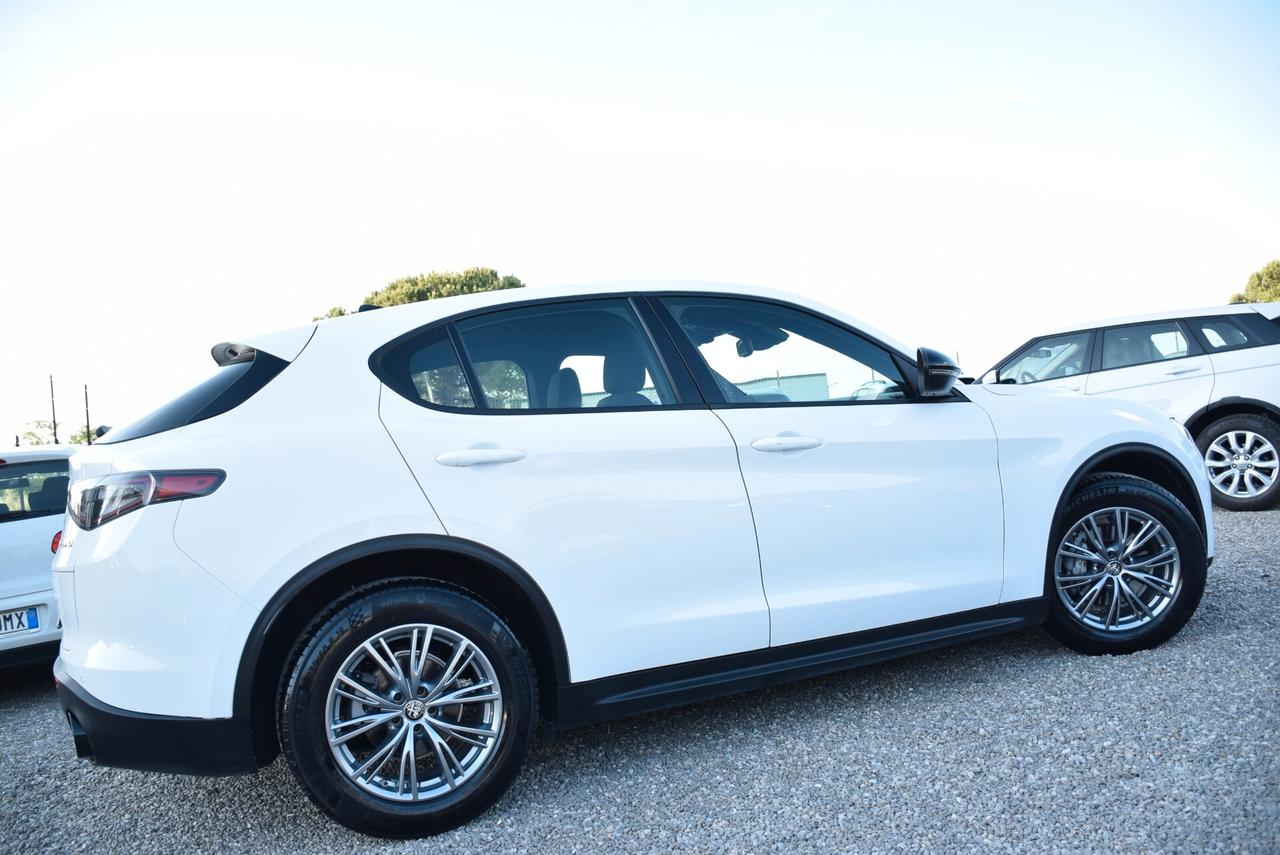 Alfa Romeo Stelvio ALFAROMEO NEW OMOLOGATA AUTOCARRO 5POSTI IVA DETR. 2.2TD 160CV AT8